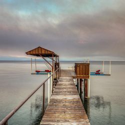 Tahoe Getaways - Lakefront Home