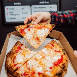 Pizzasmith Pizza Truck - Artisan Cheese