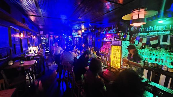 Loose Cannon Bar by null