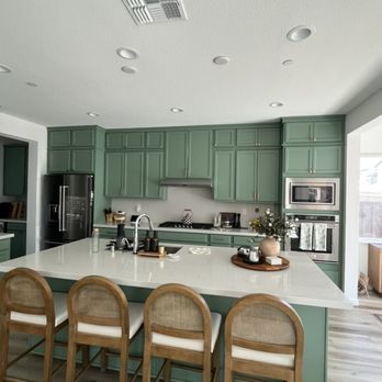 Miguel's Professional Painting - Painters Near Me Miguel's Professional Painting - Painters Near Me