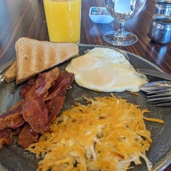 Canyon Breeze - Red Mountain Breakfast - New American Near Me - Ivins, Utah