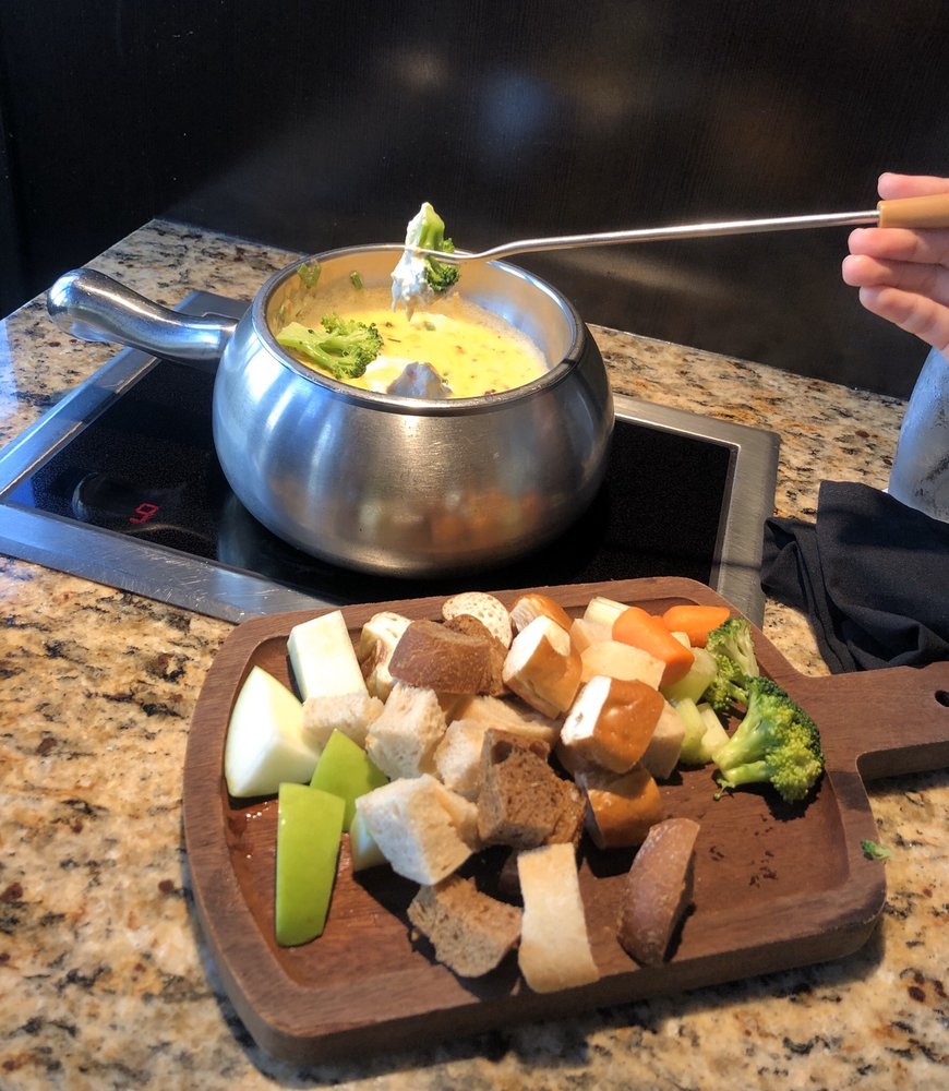THE MELTING POT 139 Photos & 222 Reviews 959 Pkwy, Gatlinburg