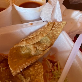 Pika Tortas Ahogadas - HORRIBLE - Mexican Near Me - Paramount, California
