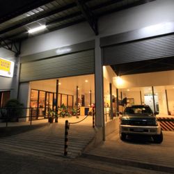 Loc&Stor 24/7 - Open 24/7, even on holidays!