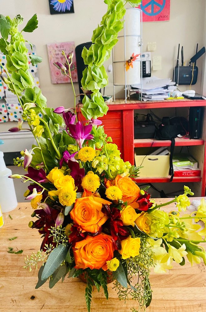 BLOSSFOLLY FLORIST LLC 30 Photos 10350 Main St, Woodstock,