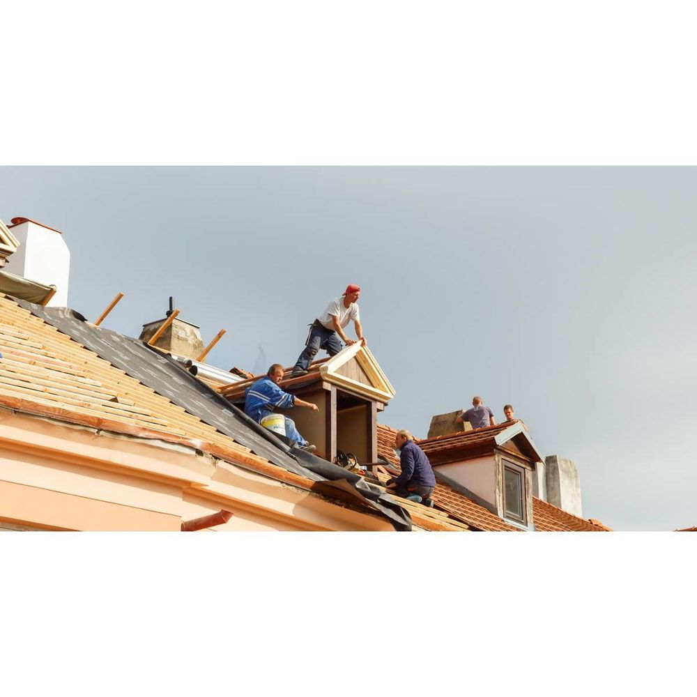 Slide of Garza Roofing