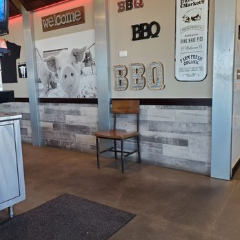 Swine Dining BBQ & Catering - a table and chairs - Barbeque Near Me - Omaha, Nebraska Swine Dining BBQ & Catering - a table and chairs - Barbeque Near Me - Omaha, Nebraska