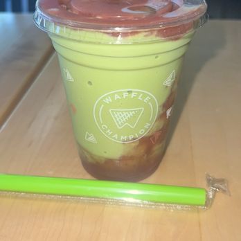 Waffle Champion - Strawberry Matcha Smoothie - Waffles Near Me - Oklahoma City, Oklahoma