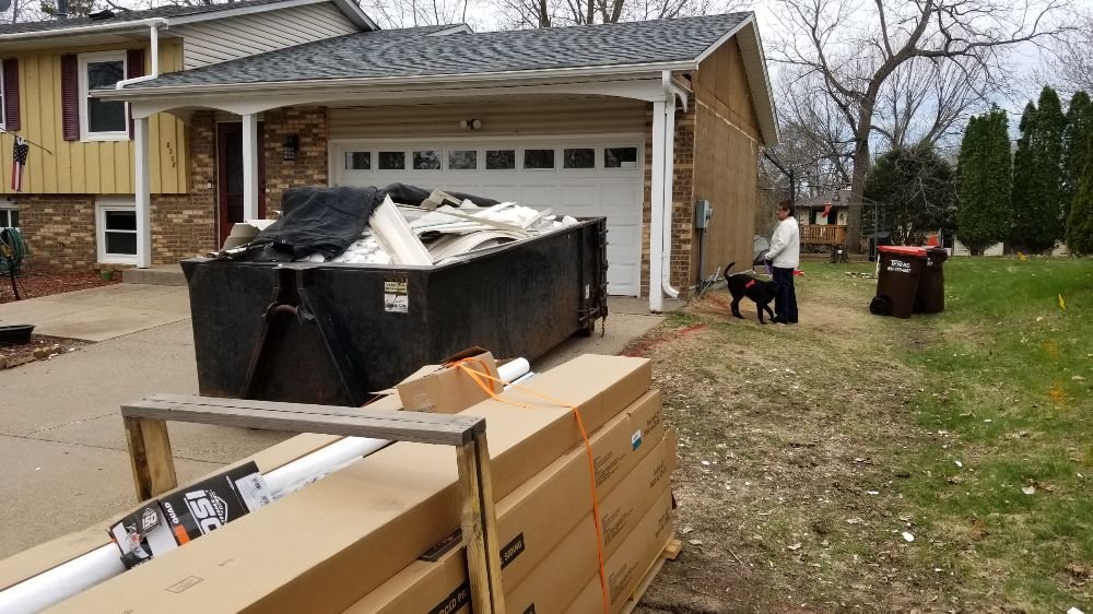 LOGAN HAULING Updated July 2024 1105 Broadway Ave, Minneapolis