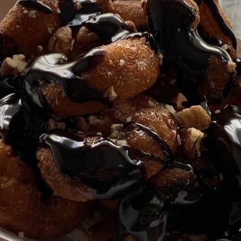 Moni's Donuts - Desserts Near Me Moni's Donuts - Desserts Near Me