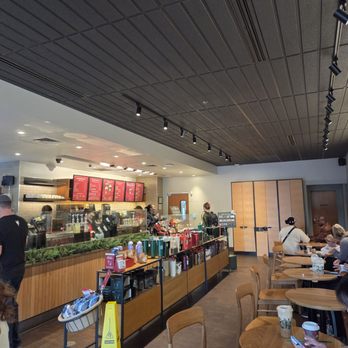 Starbucks - Coffee & Tea Near Me - Summerville, South Carolina Starbucks - Coffee & Tea Near Me - Summerville, South Carolina