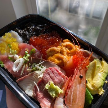 Tamari Bar - CHIRASHI JEWELRY JU-BOX - Izakaya Near Me - Seattle, Washington Tamari Bar - CHIRASHI JEWELRY JU-BOX - Izakaya Near Me - Seattle, Washington