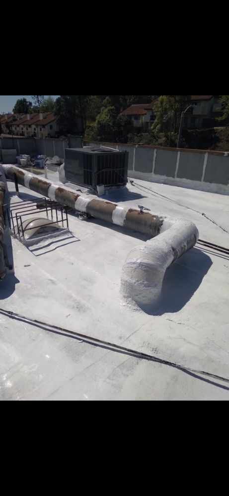 Slide of RR Roofing Service