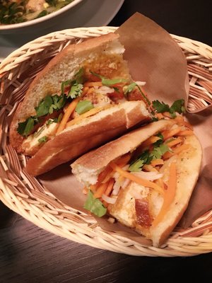 Bánh Mì Makers by null