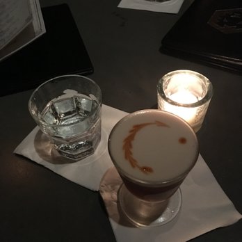 Ward Eight - Whiskey sour - Cocktail Bars Near Me - Evanston, Illinois