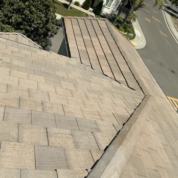 Aqua Spray - Tile clean - Solar Panel Cleaning Near Me Aqua Spray - Tile clean - Solar Panel Cleaning Near Me