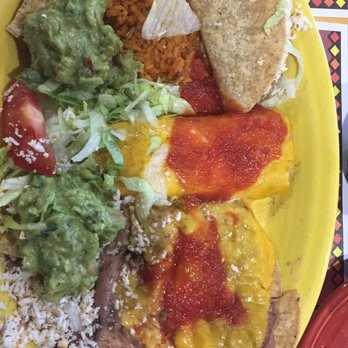 Pepe's Mexican Restaurants - Mayan combination - Mexican Near Me - Hickory Hills, Illinois