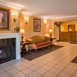 Best Western Colonial Inn - Front Desk