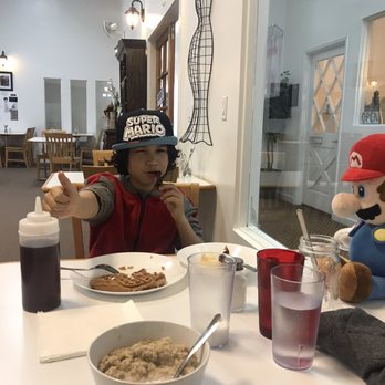 Noonie’s Place - Breakfast & Brunch Near Me - Vallejo, California