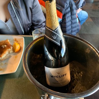 Lowell's Restaurant - Champagne/mimosas bar area 2nd floor - American Near Me - Seattle, Washington