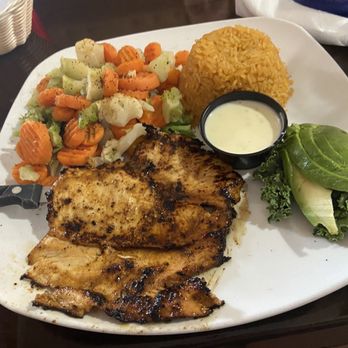 Mi Tio Mexican Grill - Pollo Ranchero -- grilled chicken, veggies, and rice with cheese sauce - Mexican Near Me - Breaux Bridge, Louisiana Mi Tio Mexican Grill - Pollo Ranchero -- grilled chicken, veggies, and rice with cheese sauce - Mexican Near Me - Breaux Bridge, Louisiana