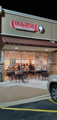 Cold Stone Creamery by null