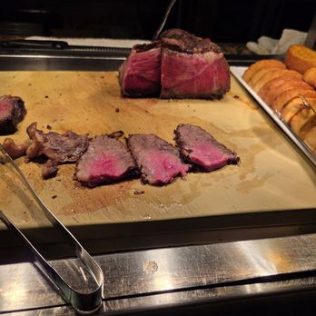 100s Seafood Grill Buffet - Carving station - Buffets Near Me - San Diego, California