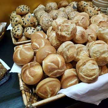 Arkadenhotel Im Kloster - Frühstücksbuffet (Brötchen) - Hotels & Travel Near Me - Bamberg, BY Arkadenhotel Im Kloster - Frühstücksbuffet (Brötchen) - Hotels & Travel Near Me - Bamberg, BY