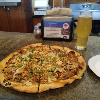 Higherground Brewing - Pizza Near Me - Hamilton, Montana