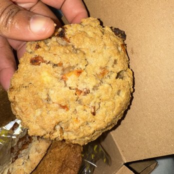 Ali's Cookies Emory - GA peach - Bakeries Near Me - Atlanta, Georgia