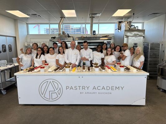 Pastry Academy by Amaury Guichon by null