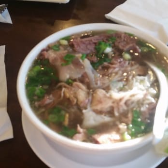 Pho Consomme - Pho is AMAZIIING!!!! - Vietnamese Near Me - Gardena, California