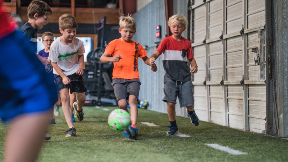 THE PRACTICE FIELD Updated July 2024 10 Photos 201 Pond St, Hot Springs, Arkansas