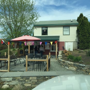 Millie's Ice Cream - the outside of the house - Ice Cream & Frozen Yogurt Near Me - Norwich, Connecticut