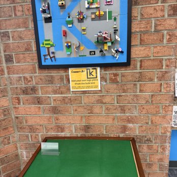 Bricks & Minifigs - Toy Stores Near Me - Kernersville, North Carolina