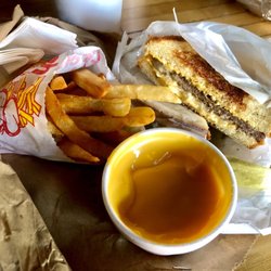Dillingers Drive-In - Cheese fries & a patty melt