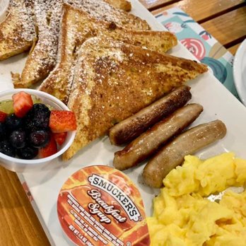 Chloez Cafe - Breakfast & Brunch Near Me - Fairfax Station, Virginia