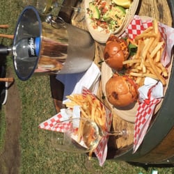 Aztec Gourmet Food Truck - Salmon burger & amazing day tacos