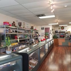 A&F Pawn Jewelry and Gold - Inside A&F Pawn Jewelry and Loan
