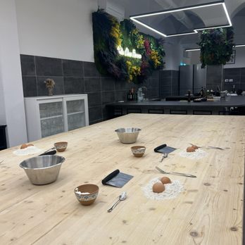 Pasta Class Florence - The vibe - Cooking Schools Near Me - Florence, FI