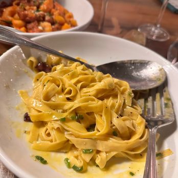 Rubirosa - Roman Cacio e Pepe - Italian Near Me - New York, New York Rubirosa - Roman Cacio e Pepe - Italian Near Me - New York, New York