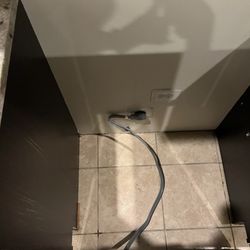 JRL Cleaning LLC - Under/ behind, both sides, top, front, bottom and the floor and walls under the stove deep clean