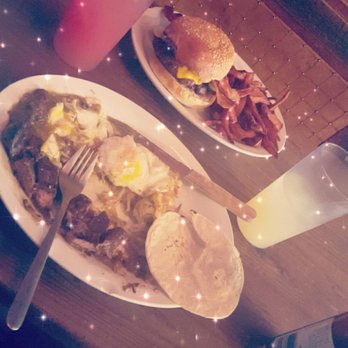 Tune-Up Cafe - Watermelon juice, lemonade, steak and eggs and buffalo burger with sweet potato fries! - New Mexican Cuisine Near Me - Santa Fe, New Mexico Tune-Up Cafe - Watermelon juice, lemonade, steak and eggs and buffalo burger with sweet potato fries! - New Mexican Cuisine Near Me - Santa Fe, New Mexico