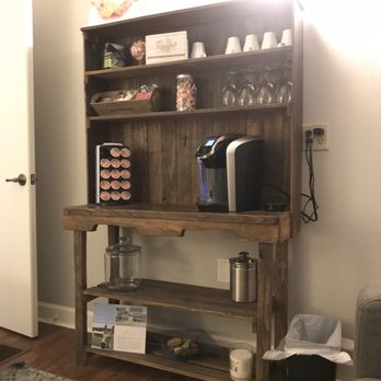 Renew Day Spa - Coffee / tea station in the lounge. - Skin Care Near Me - Leesburg, Florida