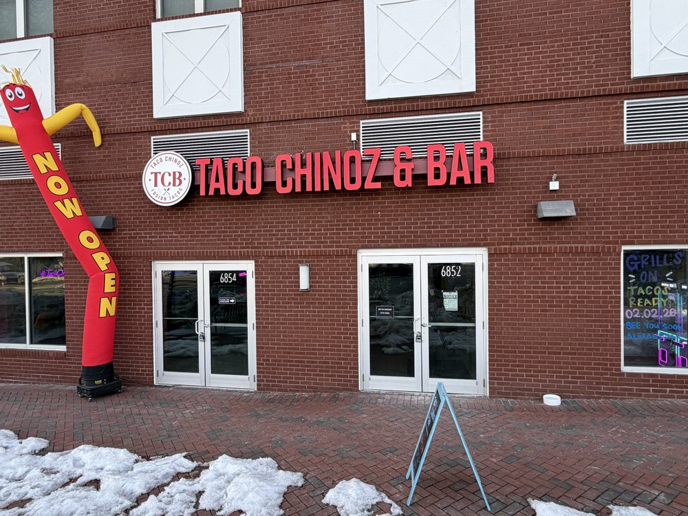 Taco Chinoz & Bar
