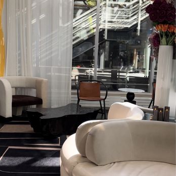 theWit Chicago, a Hilton Hotel - Lobby - Hotels Near Me - Chicago, Illinois theWit Chicago, a Hilton Hotel - Lobby - Hotels Near Me - Chicago, Illinois