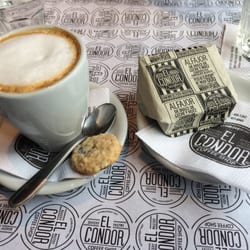 El Cóndor - Cortadito y alfajor de nuez