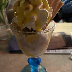 Eiscafe Capri - Eierlikörbecher