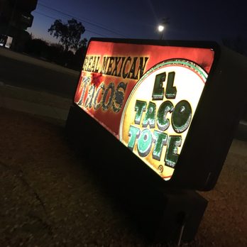 El Taco Tote - Outside sign of business - Mexican Near Me - Tucson, Arizona