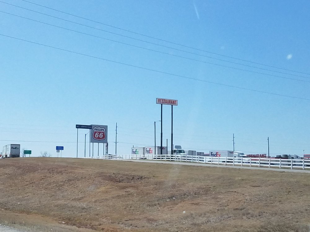 SOONERS TRUCK STOP Updated October 2024 3103 Hwy 77 W, Perry